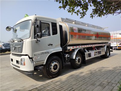 國(guó)六東風(fēng)天錦小三軸25立方米鋁合金油罐車