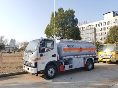 江淮5噸汽油介質油罐車